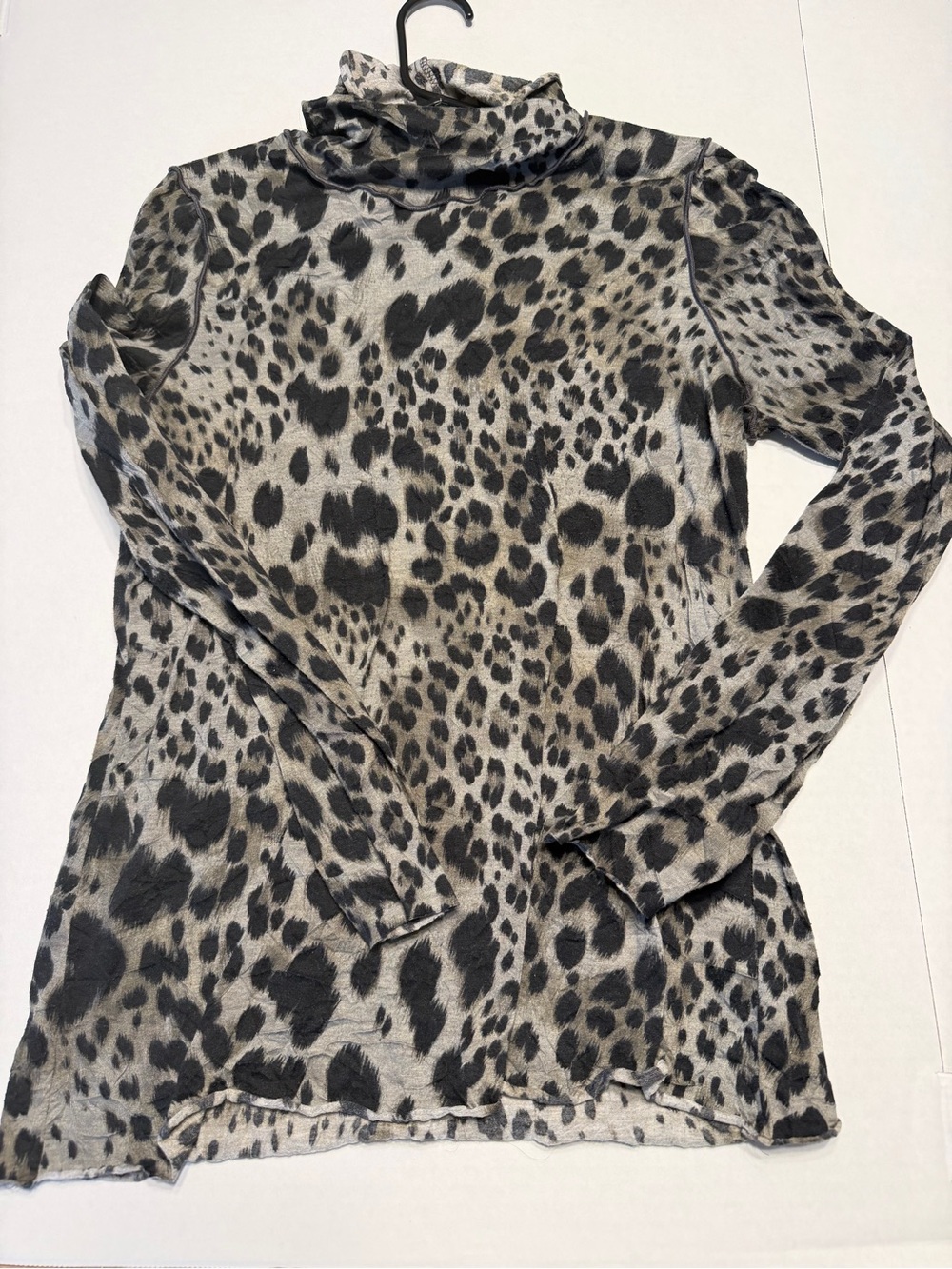 ivy jane Leopard Print Long Sleeve Turtleneck Top - Black & Gray XL 1053